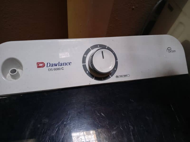 washing machine and dryer for sale in very good condition 1