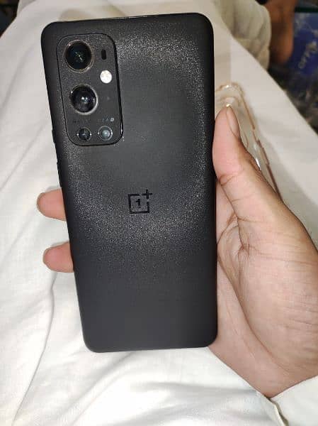 OnePlus 9pro 8+8/128 global dual with charger 9