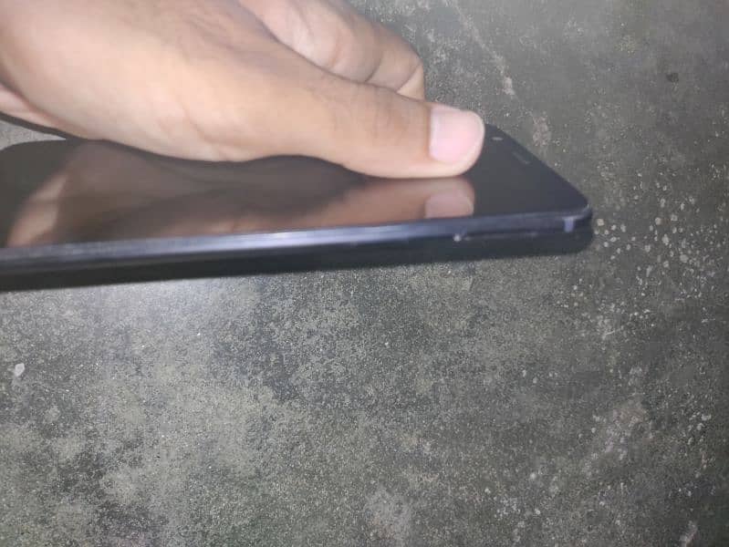 oneplus 5t 5G for sale. . 9/10 Condition 10