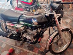 bilkul fresh condition hy final  215000 10/10 engine