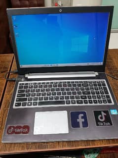 Lenovo laptop 4 Ram 500 GB hard i5