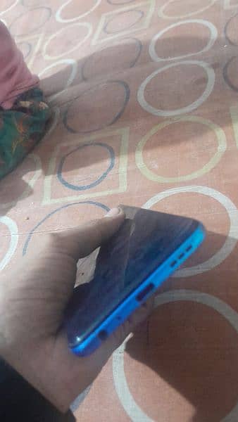 exchange  posebil vivo y31. panel change hai baki all OK box charger 1