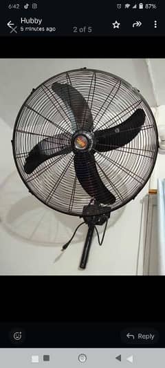 gfc wall fan          size 20 color black