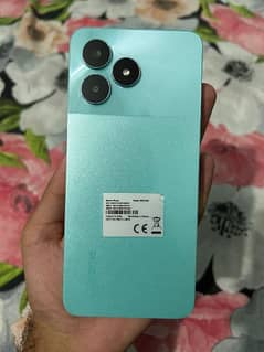 Realme c51