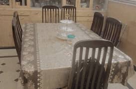 7 seats dining table