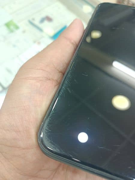 Iphone XR Non PTA 7