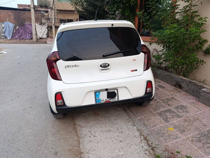 KIA Picanto 2020 1