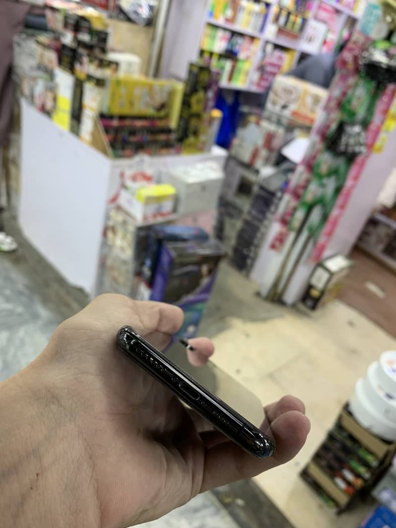 iPhone XS Non Pta 5