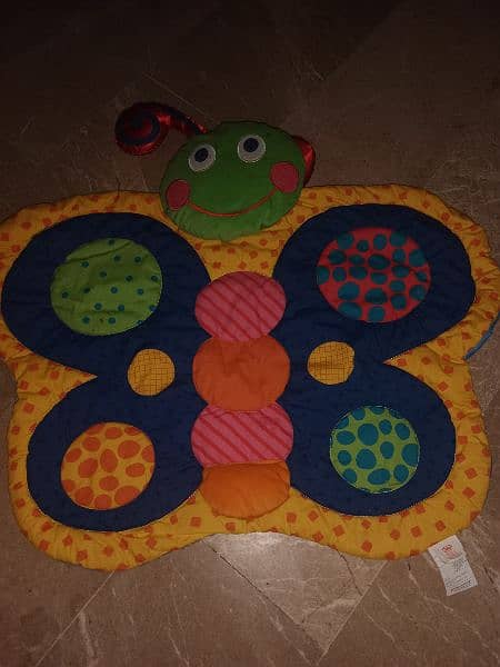 baby sleeping bed in butterfly shape 4