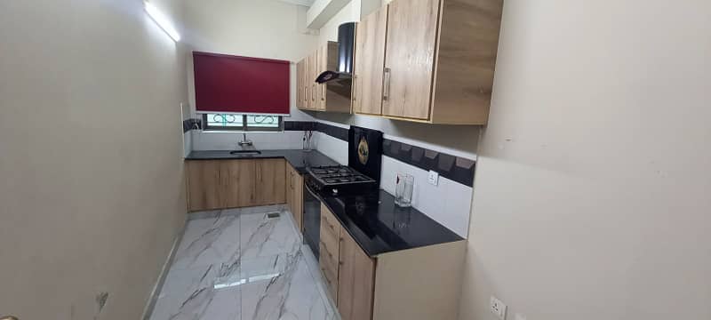 Fully furnished knaal lower lock 3bed upper portion for rent in dha phase 4 8