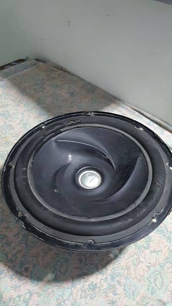 Kenwood dual coil Woofer 1