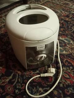 I am Selling Deep Fryer of flip's Company