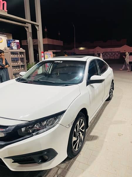 Honda Civic Oriel 2017 7