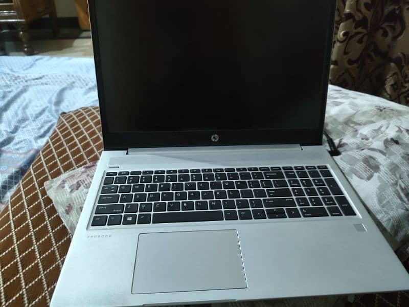 hp probook 450 g7 (i7 10gen ) exchange possible with gaming pc 0