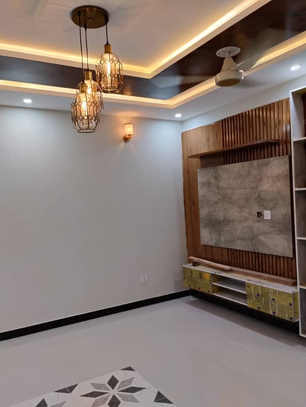 Luxury 2Knaal Sprat gate 3bed upper portion for rent in dha phase 1 29