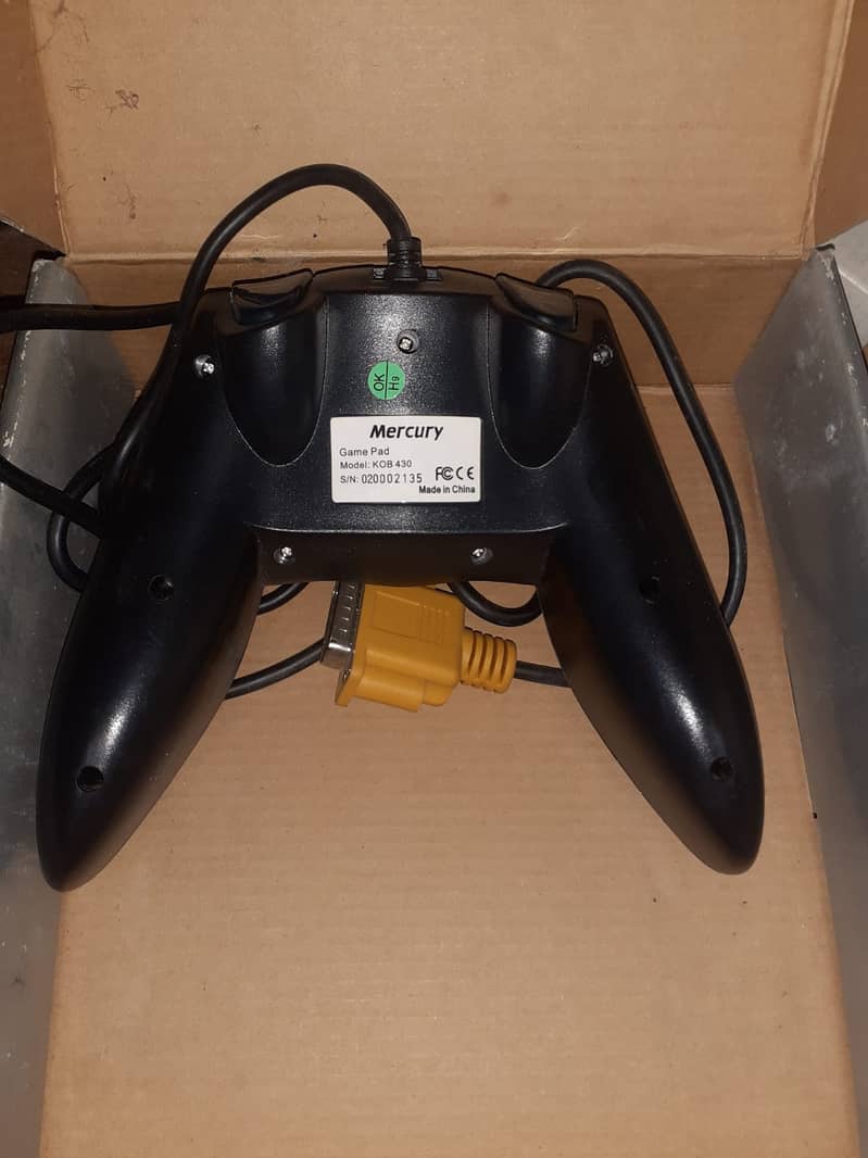 Game Pad Controller 1