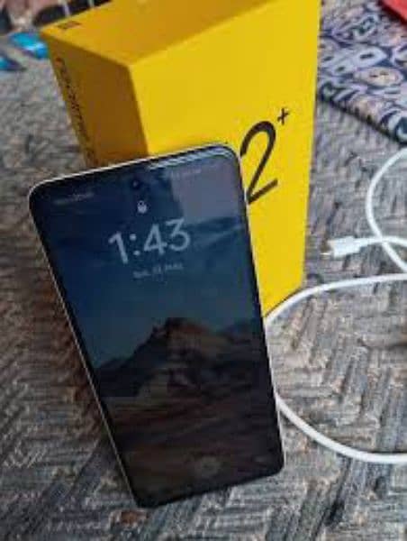 realme 12 + 5g 4