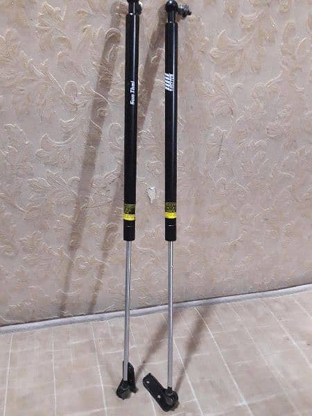 Suzuki cultus rear shocks absorber 0