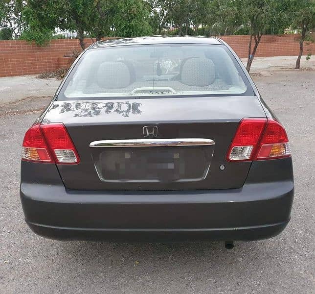 Honda Civic EXi 2005 3