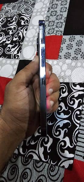 I phone 13 pro max pta prove 128 gb 88 health 3