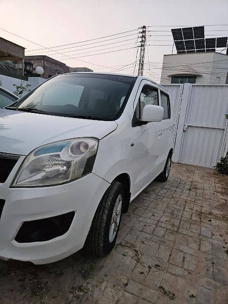 Suzuki Wagon R 2016 Total Genuine well maintained 1