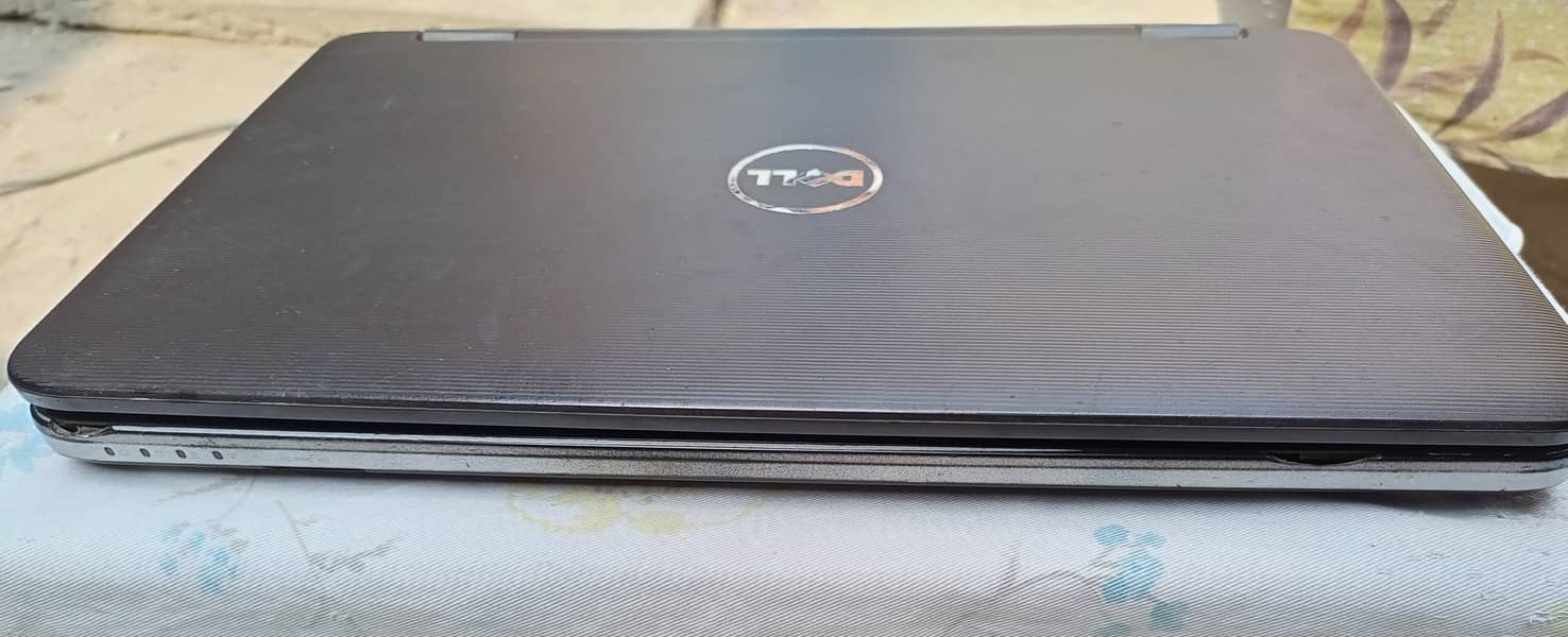 Dell core i3 vostro 1540 1st generation 4