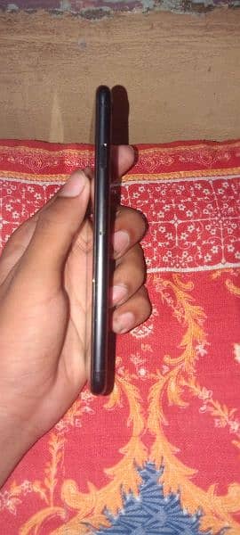 iphone 7 non pta  all good battery health 100% all original mobile 2