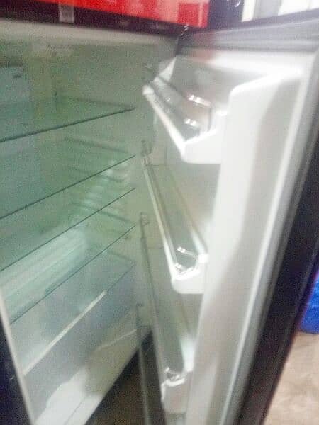 Dawlance reflection refrigerator good condition with ice cube tray 13