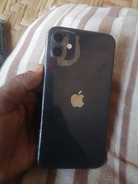 IPhone 11 hy non pti py pass pe laga hwa hy 4