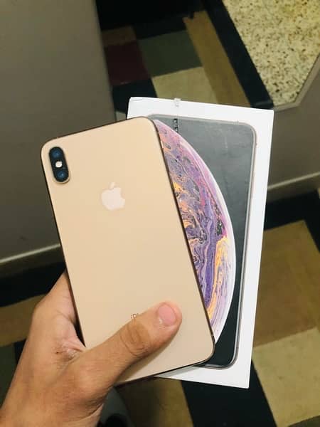 IPHONE XS NON PTA 2