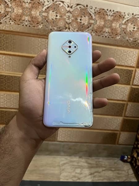 vivo s1 pro urgent for sale 0