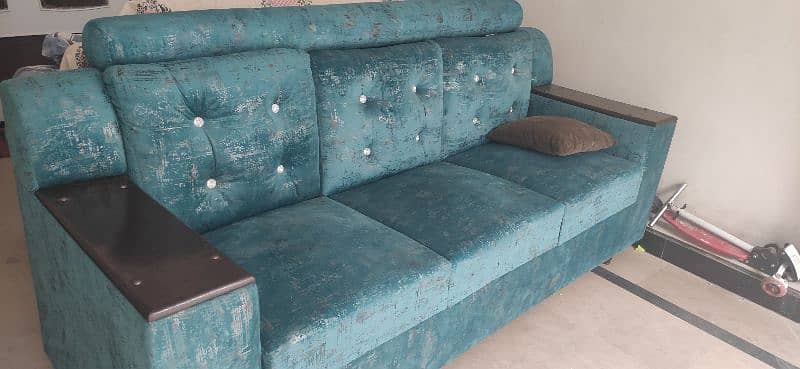 5 Seater Sofa for sale 1