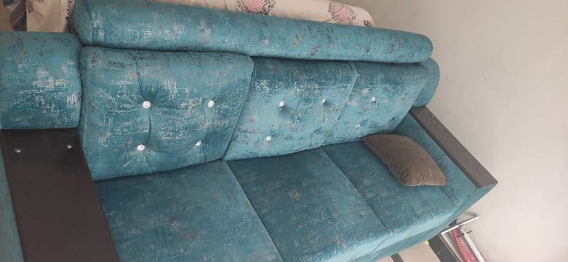 5 Seater Sofa for sale 2