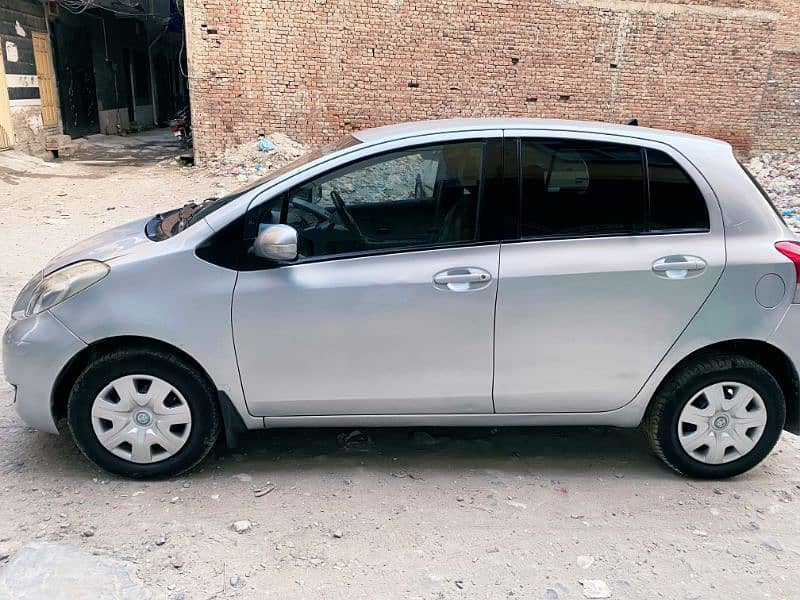 Toyota Vitz 2008 1