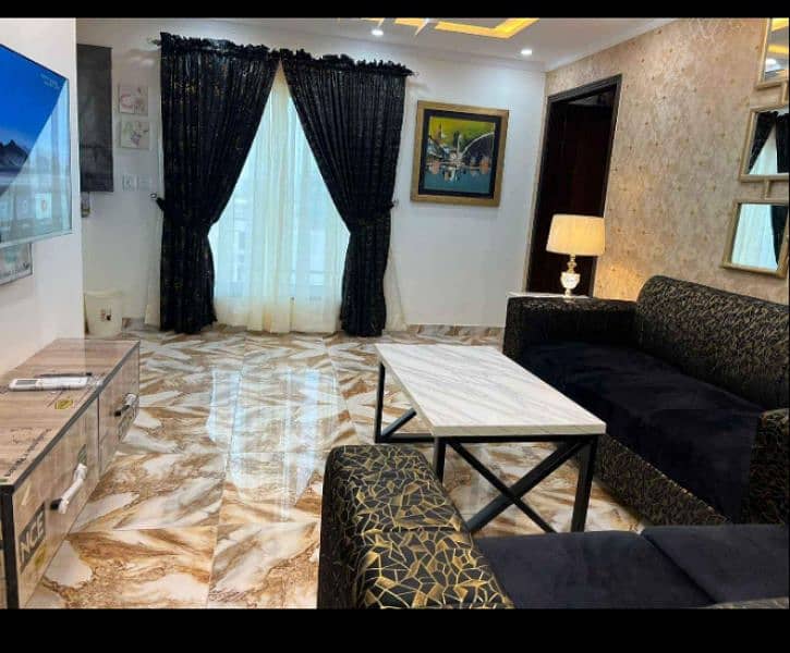 One bed luxury apartment for short stay like(3to4)hours in bahria town 4