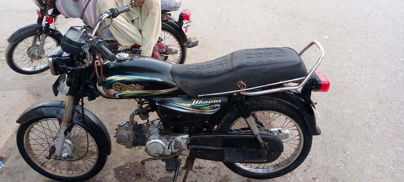 yamaha Dhoom 70cc 7