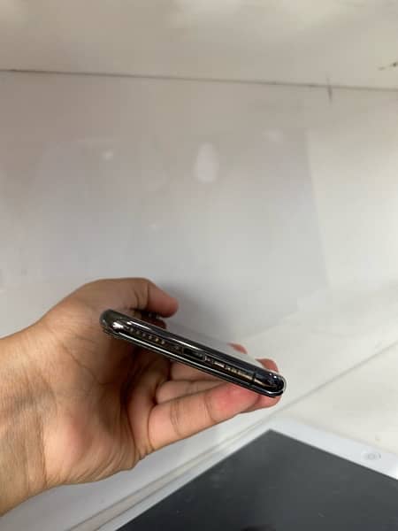 iPhone XS 64gb waterpack 3