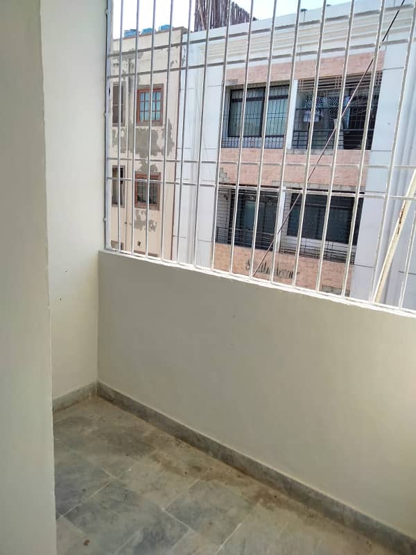 Apartment for rent 2 bed dd 1050 sq feet badar commercial defense phase 5 Karachi 8