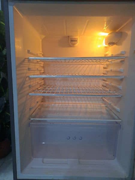 Refrigerator for sale 0