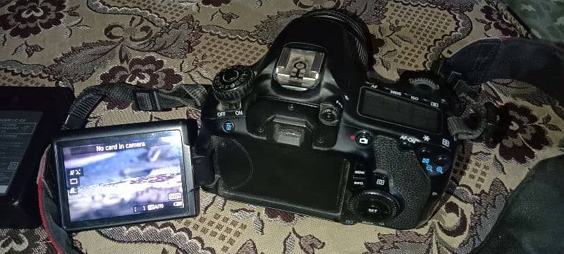 Canon 60D DSLR 9/10 1