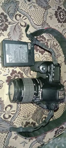 Canon 60D DSLR 9/10 5