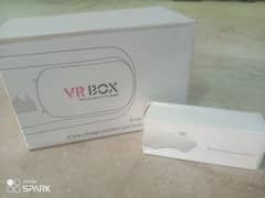 vr box with controller last peice.