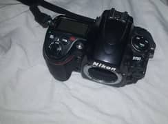 Nikon  D700 camera dslr with sigma Art lens  20-105 contnct03115178740