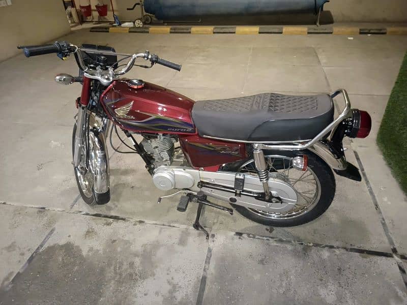 Honda 125 contact number 0/3/0/9/7/6/1/9/7/4/6 2