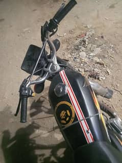 Honda 125 First Owner. . File in Lahore Just Bike Ha Abhi