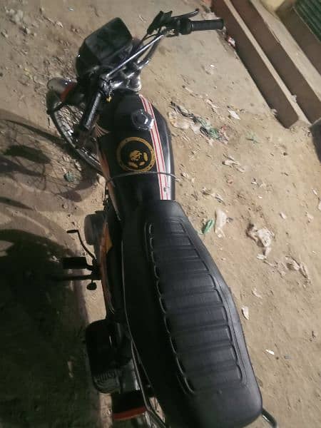 Honda 125 First Owner. . File in Lahore Just Bike Ha Abhi 1