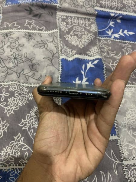 iPhone 11 pro 64 GB non pta 3