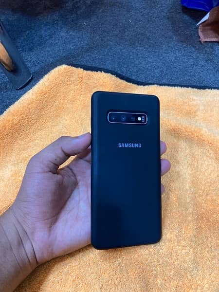 Samsung s10+ pin dot  0/3/2/0/0/5/1/8/6/8/6 1