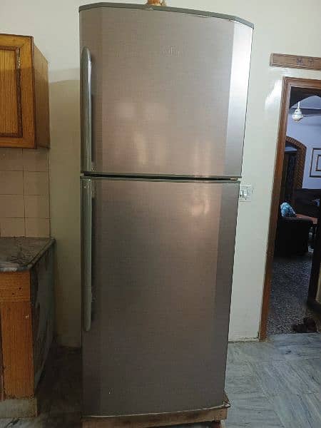 haier full size fridge for sale in reasonable price 2