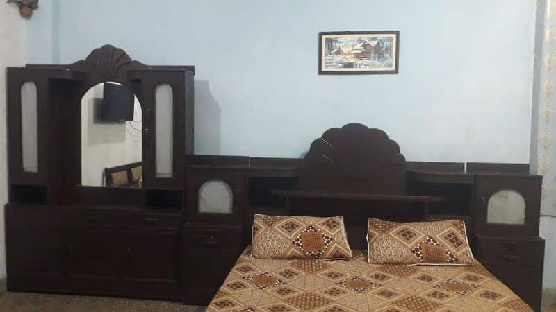 Wooden Double Bed Set with side tables and Dressing 3